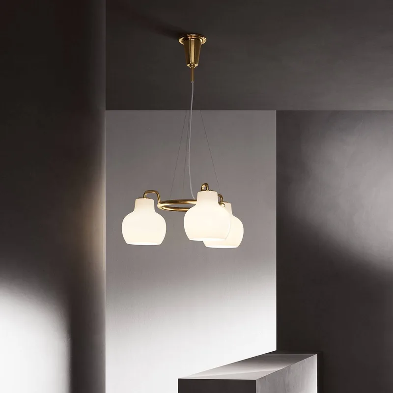VL Ring Crown 3 Hanglamp Opal från Louis Poulsen – produktbild 3 av 4