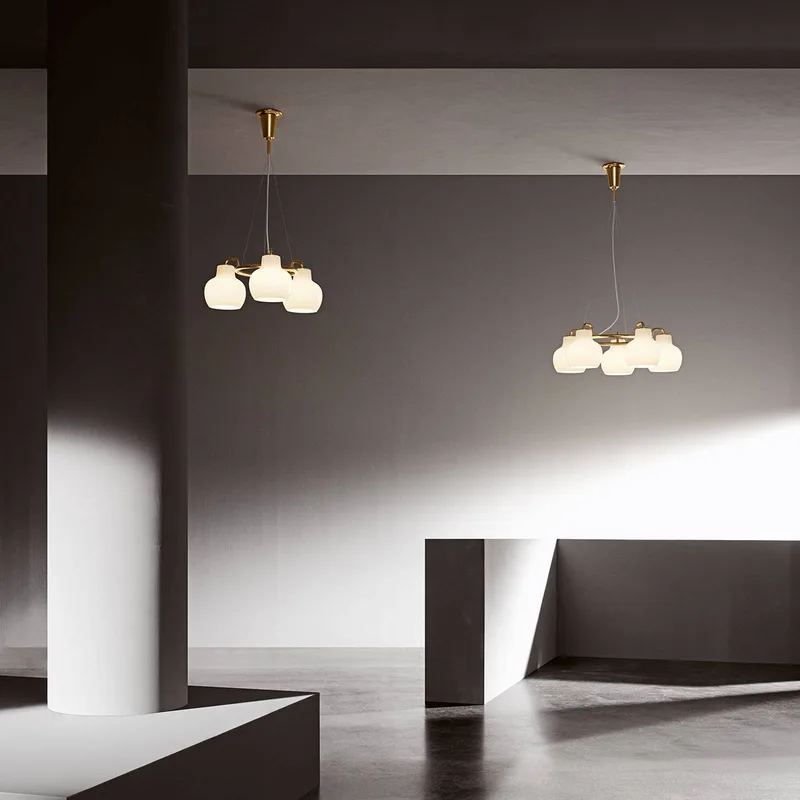 VL Ring Crown 5 Hanglamp Opal från Louis Poulsen – produktbild 3 av 3