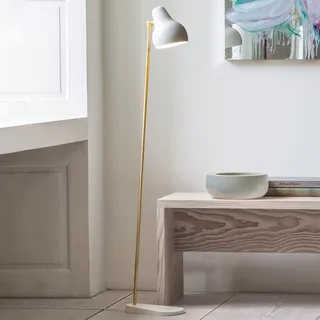 VL38 Vloerlamp White van Louis Poulsen – productfoto 1 van 3