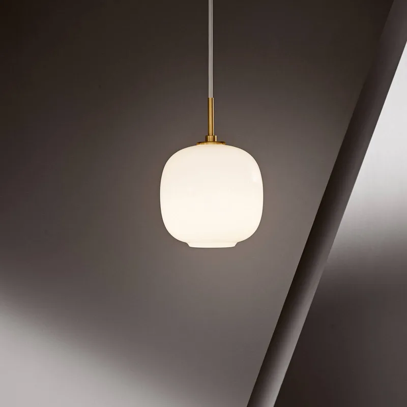 VL45 Radiohus hanglamp, Ø 17,5 cm, wit by Louis Poulsen – product photo 3 of 5
