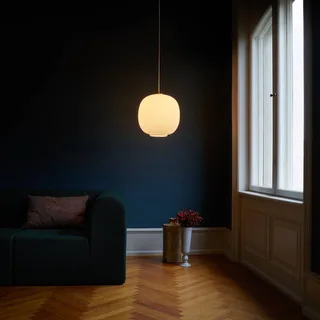 VL45 Radiohus hanglamp, Ø 17,5 cm, wit by Louis Poulsen – product photo 2 of 5