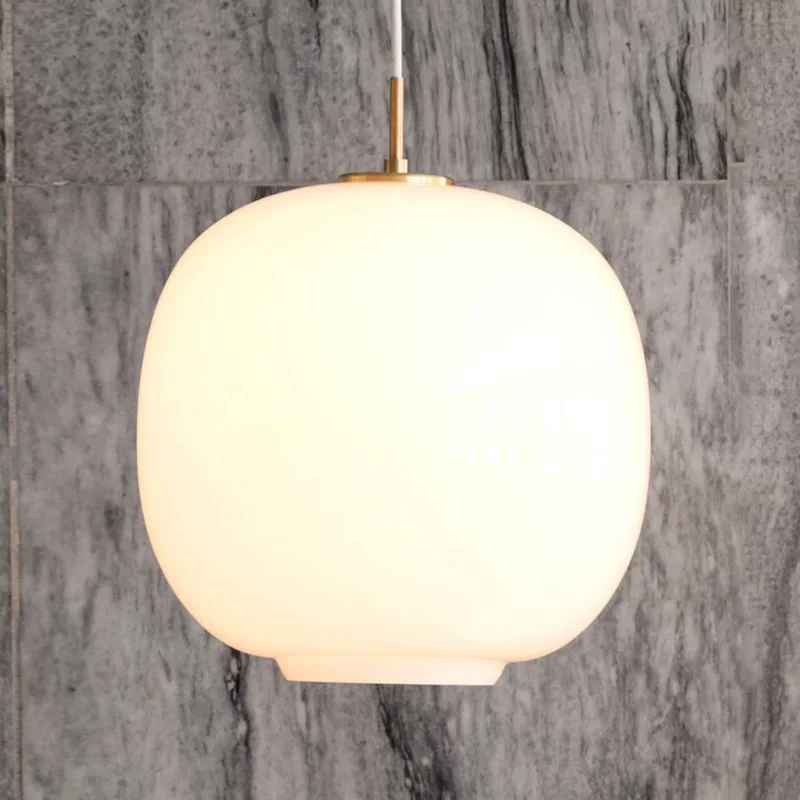 VL45 Radiohus hanglamp, Ø 25 cm, wit - Louis Poulsen - Woonkamer - Designer - Glas - 1 lamp by Louis Poulsen – product photo