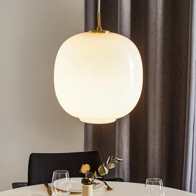 VL45 Radiohus hanglamp, Ø 37 cm, wit - Louis Poulsen - Woonkamer - Designer - Glas - 1 lamp by Louis Poulsen – product photo