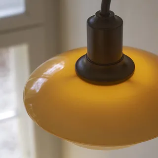 Wandlamp PH 2/2, uitsteek 32 cm, amber/wit fra Louis Poulsen – produktbillede 2 af 3
