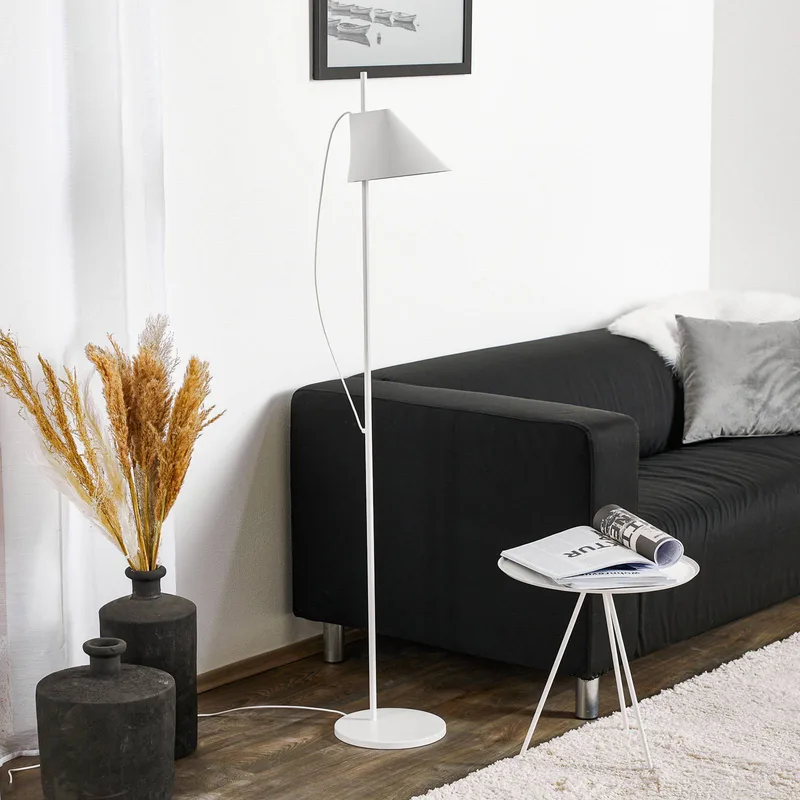 Yuh Vloerlamp Wit från Louis Poulsen – produktbild 2 av 5