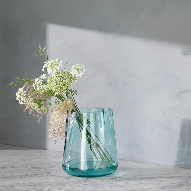 Lagoon Vaas of Kandelaar 24 cm - Glas by LSA International in Green – product photo