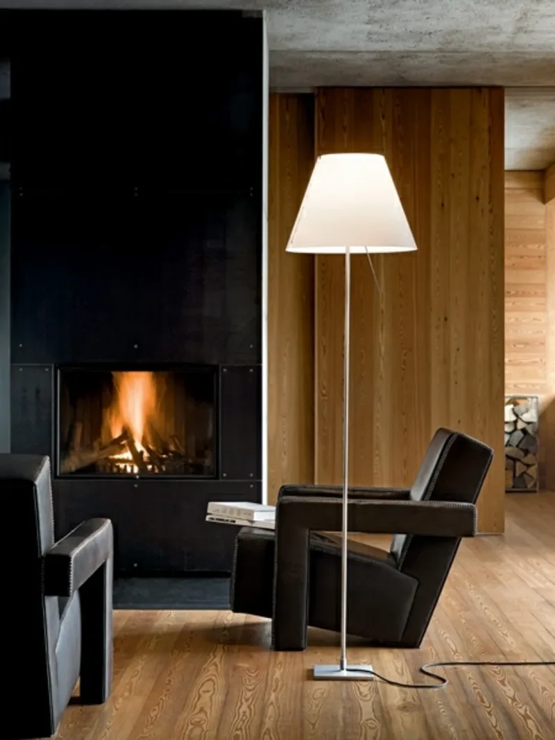 Costanza VloerLamp Alu/Primary Red - Luceplan - Woonkamer - Aluminium van Luceplan – productfoto