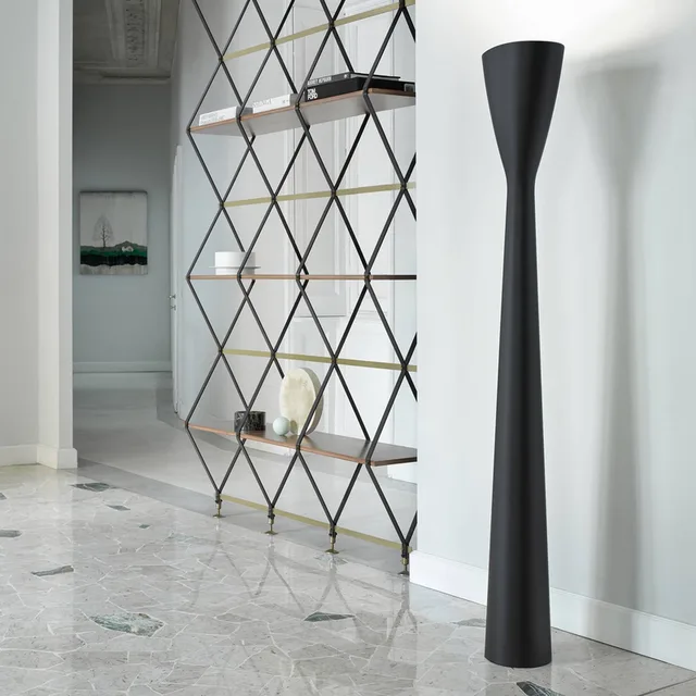 LED uplighter vloerlamp Carrara met dimmer