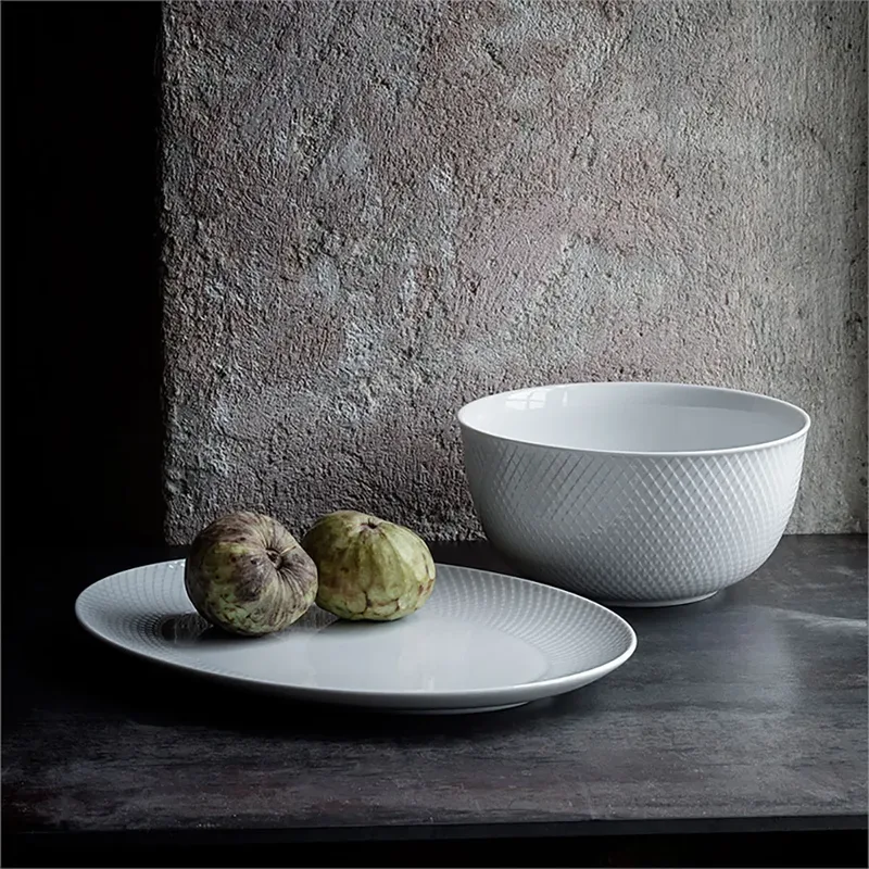 Rhombe Servierschale Ø22cm Weiß by Lyngby Porcelæn – product photo 2 of 3