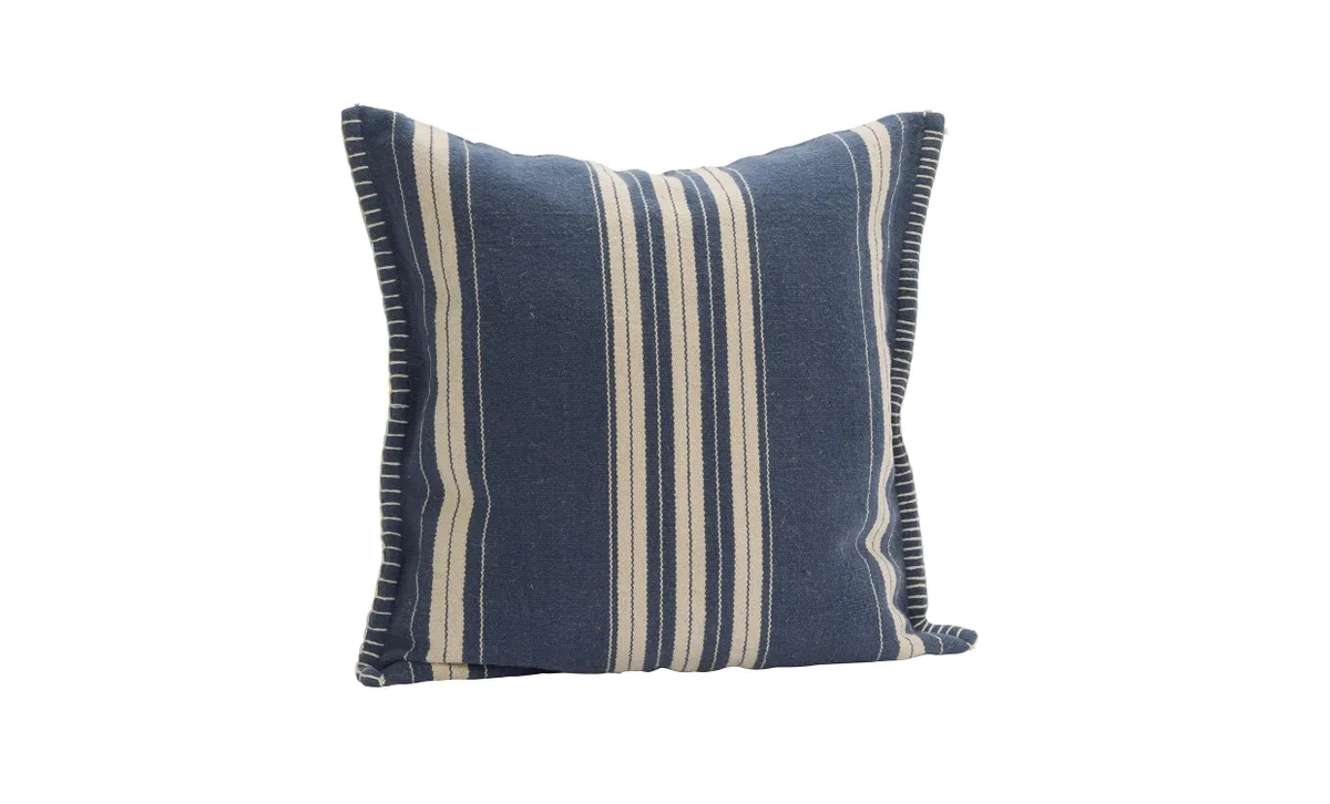KUDDFODRAL 50x50 Navy/Vit van Madam Stoltz – productfoto