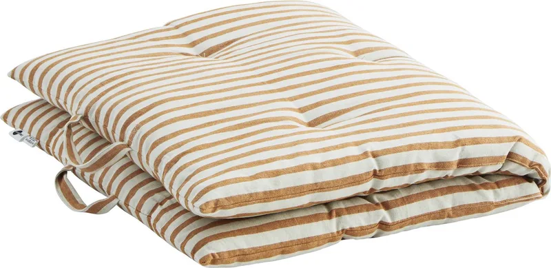 Matraskussen gestreept 60x100cm - wit/bruin (donkere honingkleur) van Madam Stoltz in Wit – productfoto