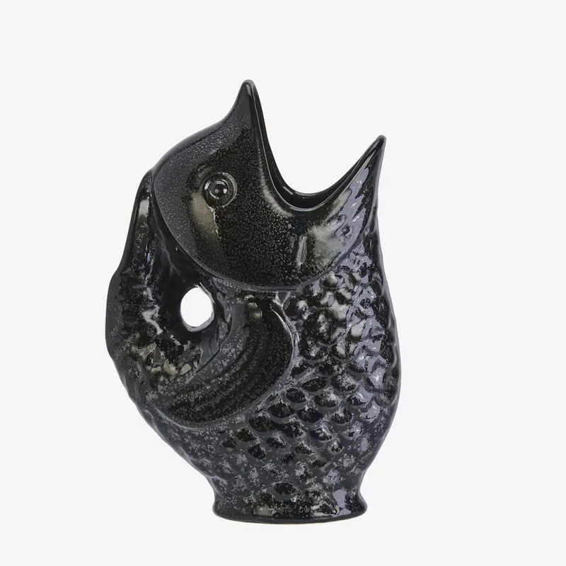 Stoneware Vis Vaas / Karaf van Madam Stoltz in Zwart – productfoto