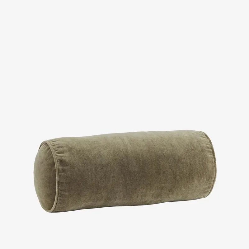 Velvet Bolster Kussen - Groen/Dusty Green - 20x50 cm van Madam Stoltz in Groen – productfoto