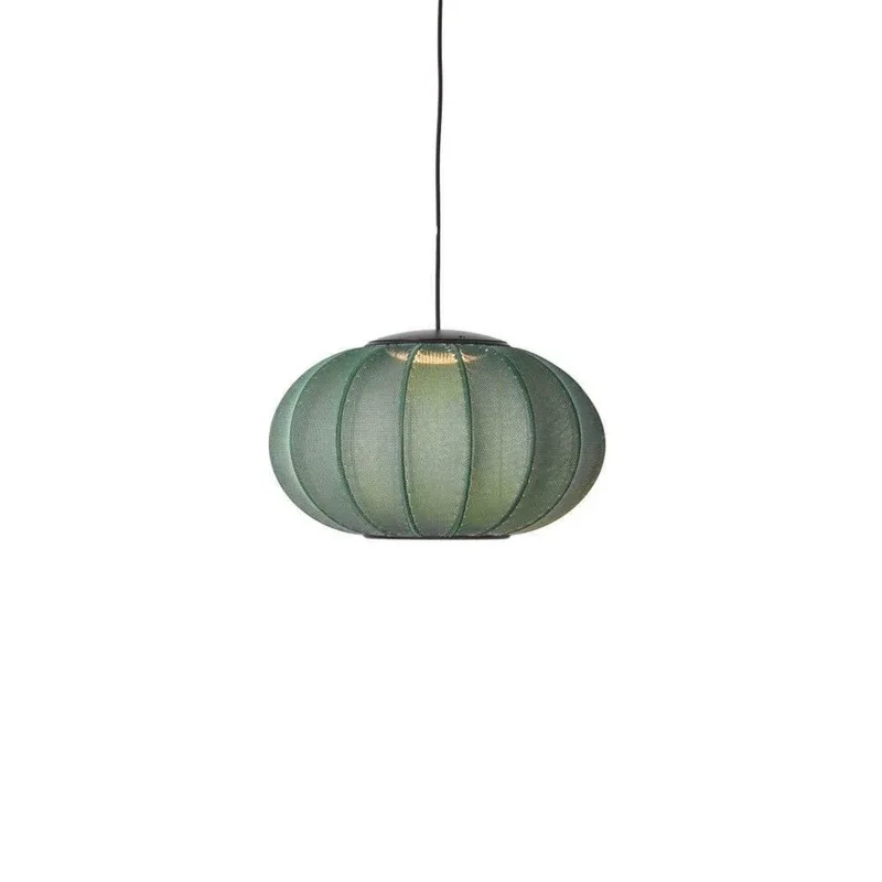 Knit-Wit 45 Ovale LED hanglamp, groen, Ø 45 cm - Handgemaakt Made By Hand - Slaapkamer - Stof by Made By Hand – product photo