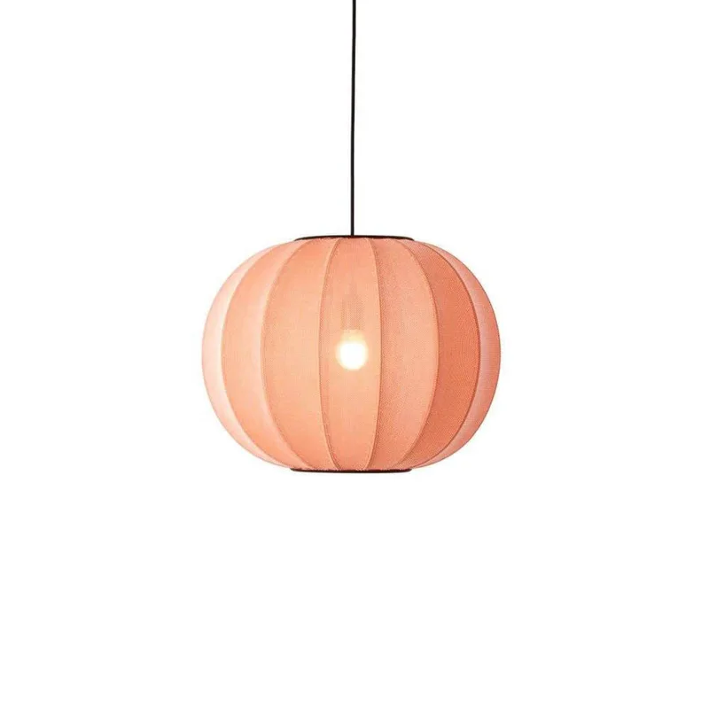 Knit-Wit 45 Round LED Hanglamp Coral de Made By Hand – photo du produit