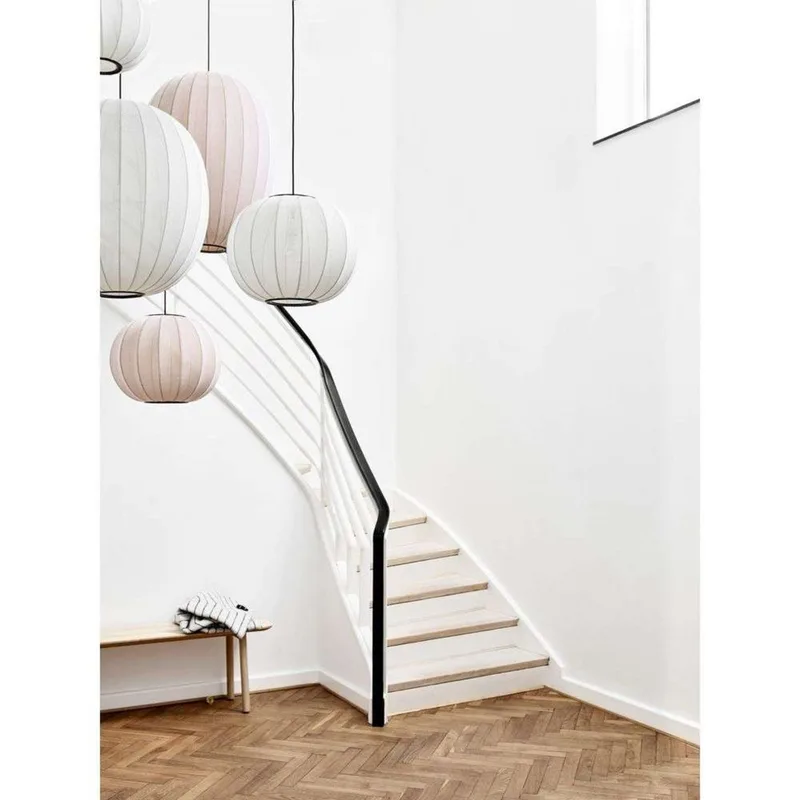 Knit-Wit 65 High Oval hanglamp, roze von Made By Hand – Produktfoto