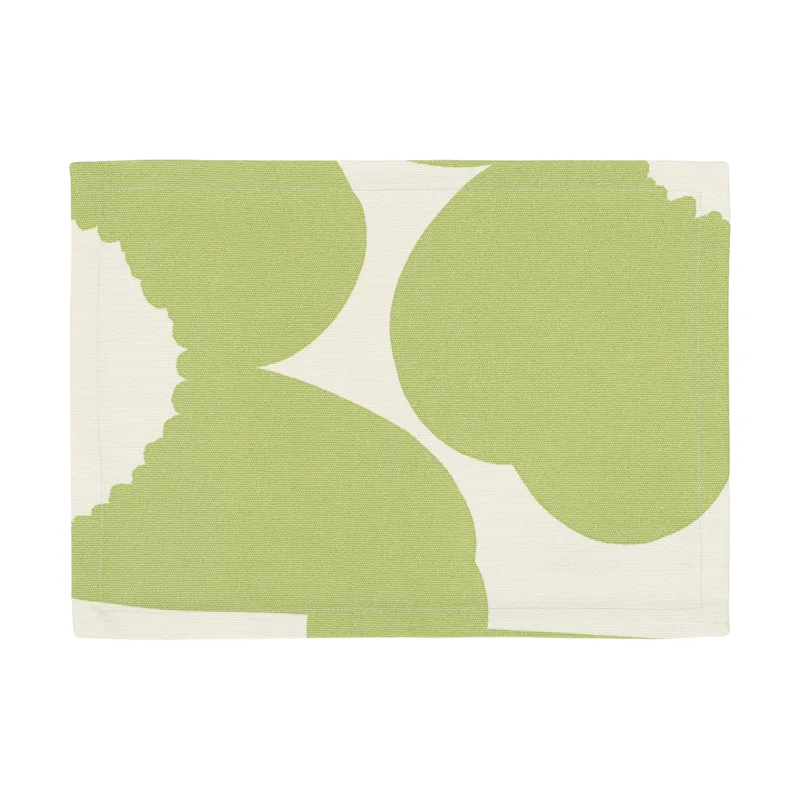 Iso Unikko fabric Tischset Off white-pear by Marimekko – product photo