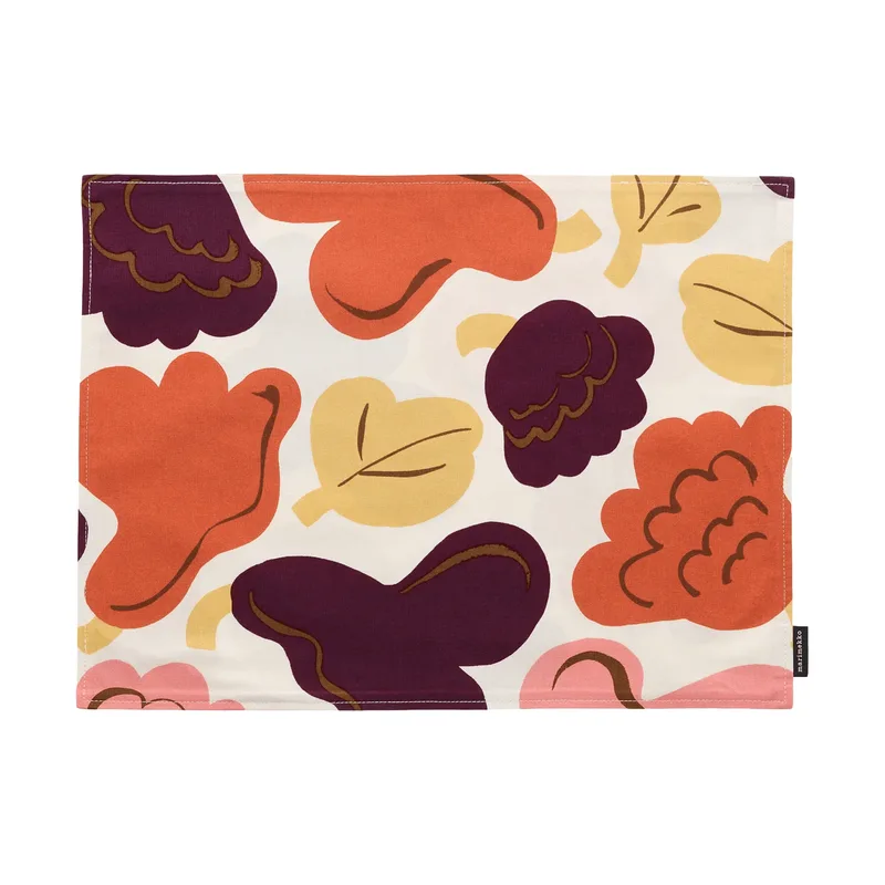 Pieni Kukasta Kukkaan Acryl-Tischset Off white-plum-pink-terrakotta by Marimekko – product photo