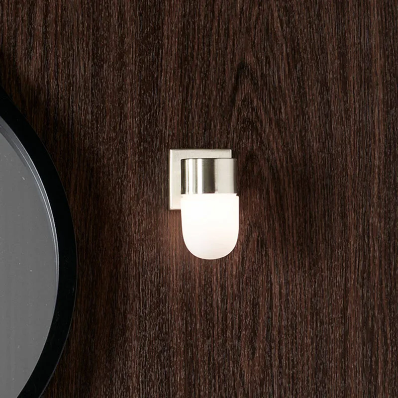 Badkamerspiegel lamp Menton, IP44 von Markslöjd in Messing, Gesatineerd – Produktfoto 3 von 4