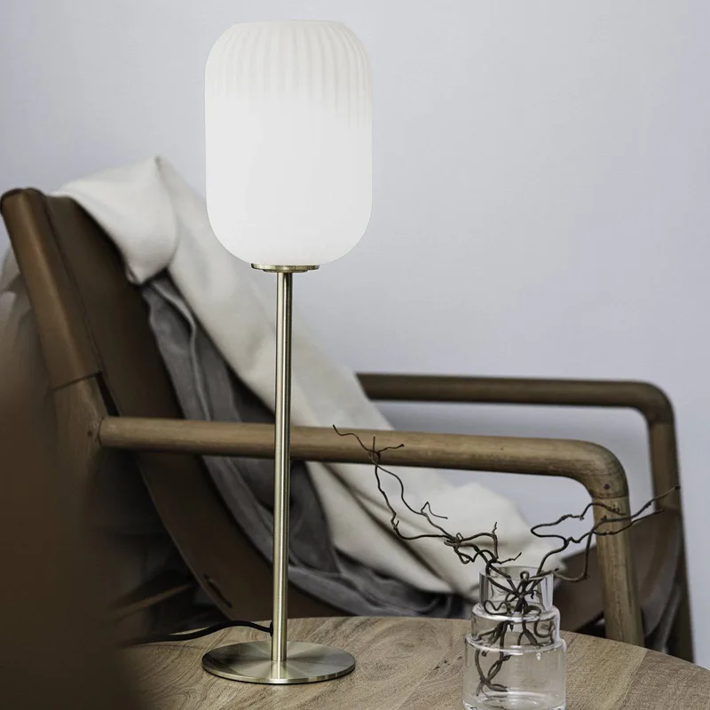 Cava tafellamp, messingkleurig, glas, hoogte 55 cm by Markslöjd in Brass, Opaal – product photo 2 of 4