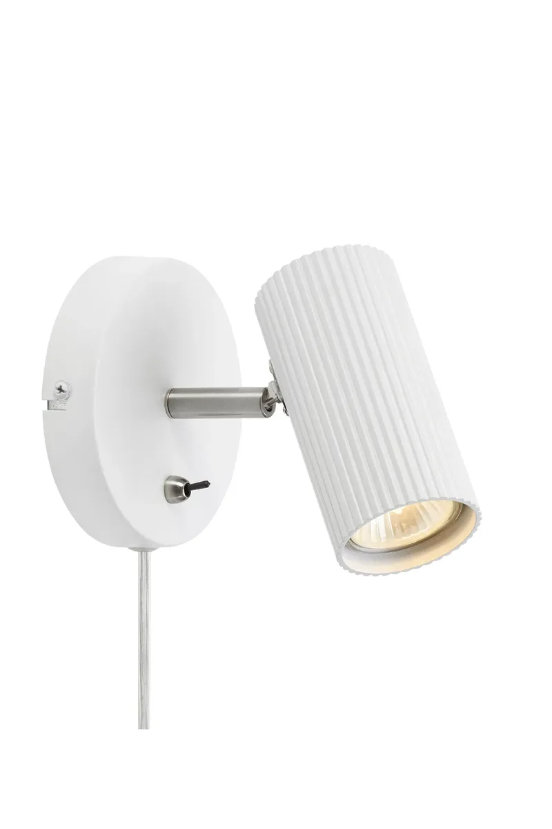 Costilla Wandleuchte Weiß by Markslöjd – product photo