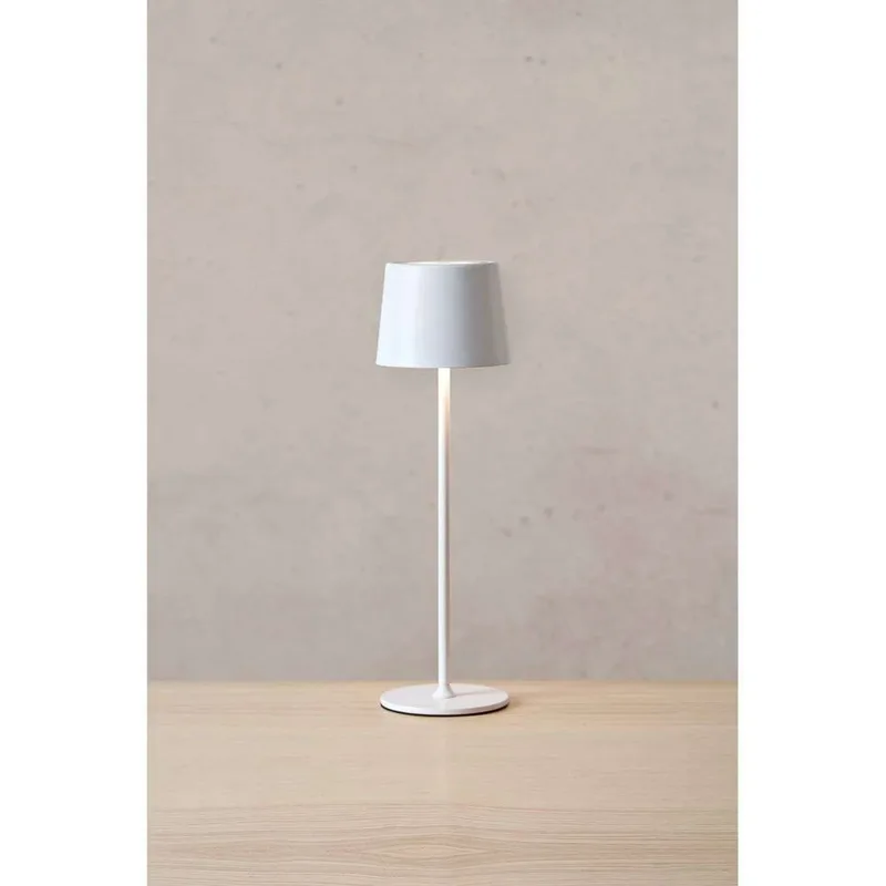 Fiore Portable Tafellamp IP44 Matt White de Markslöjd – photo du produit