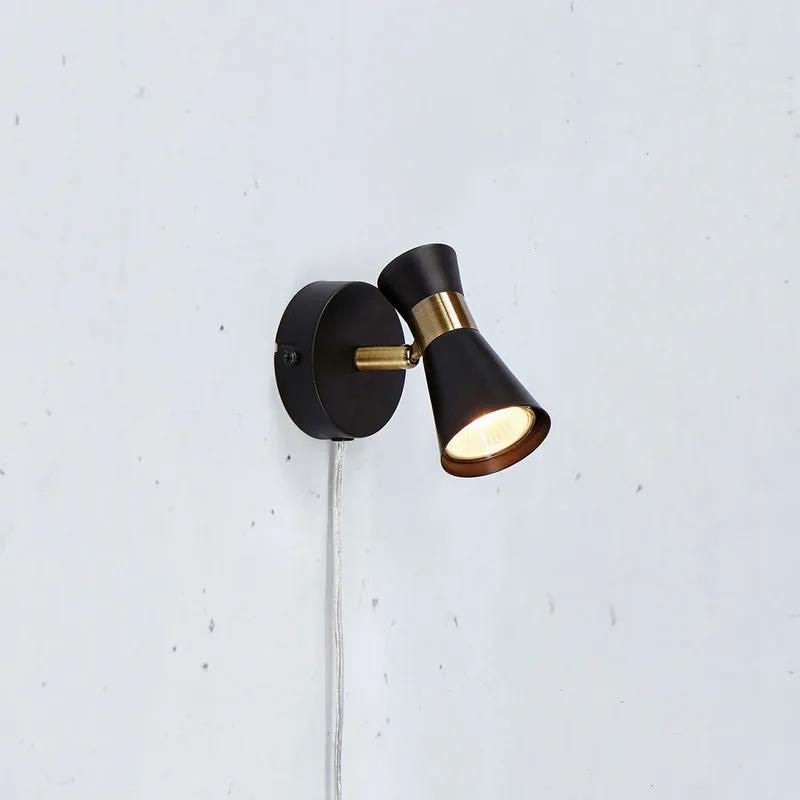 Folie Wandlamp Zwart/Antiek Geel Koper by Markslöjd – product photo