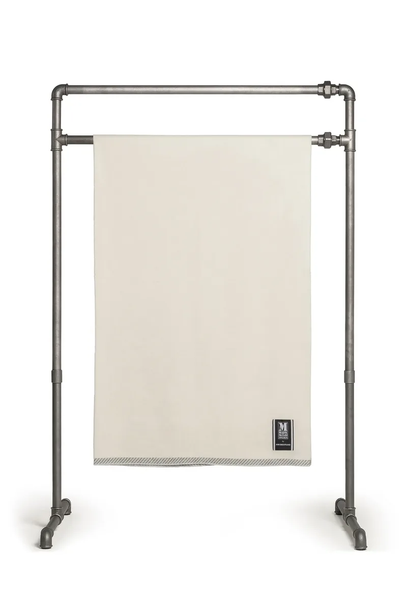 Fröja Decke Beige 130x180 cm by Markslöjd – product photo