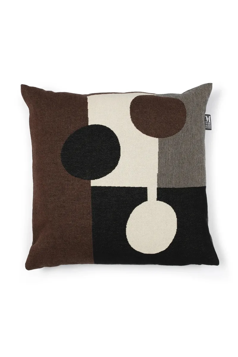 Lia Kissen Rot 50x50 cm fra Markslöjd – produktbillede
