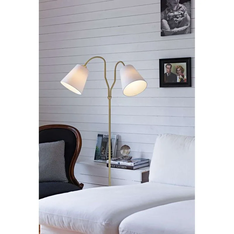 Modena 2 Vloerlamp Geel Koper/Wit fra Markslöjd – produktbillede