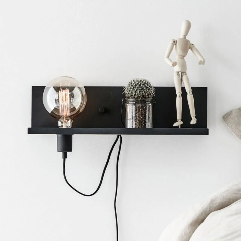 Multi wandlamp, strijkijzer, USB-oplaadaansluiting by Markslöjd in Black – product photo