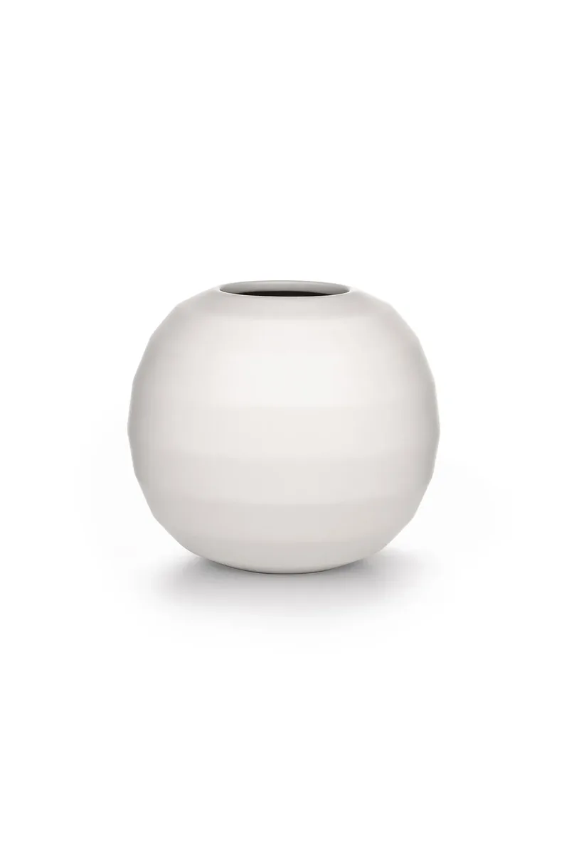 Omfamna Keramikvase Weiß 14 cm by Markslöjd – product photo