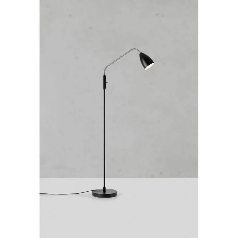 Patro LED Vloerlamp 3-Step Black fra Markslöjd – produktbillede