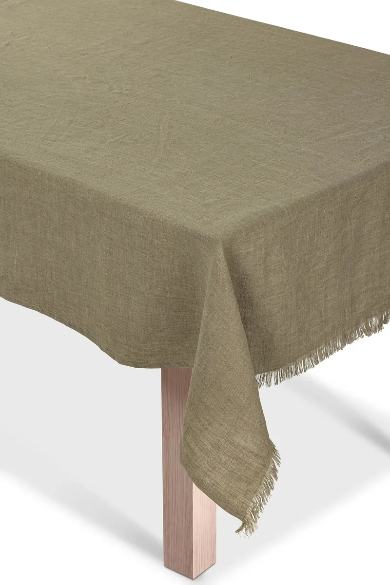Torun Tischdecke Beige 150x350 cm by Markslöjd – product photo