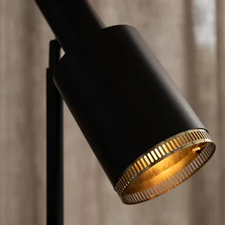Vloerlamp Ozzy van metaal, kop verstelbaar by Markslöjd in Black – product photo 4 of 4