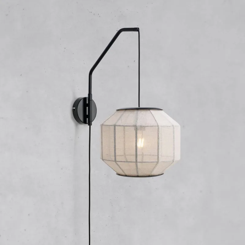 Wandlamp Asuka, Ø 27 cm, beige/zwart, stof/metaal by Markslöjd in Beige, Black – product photo