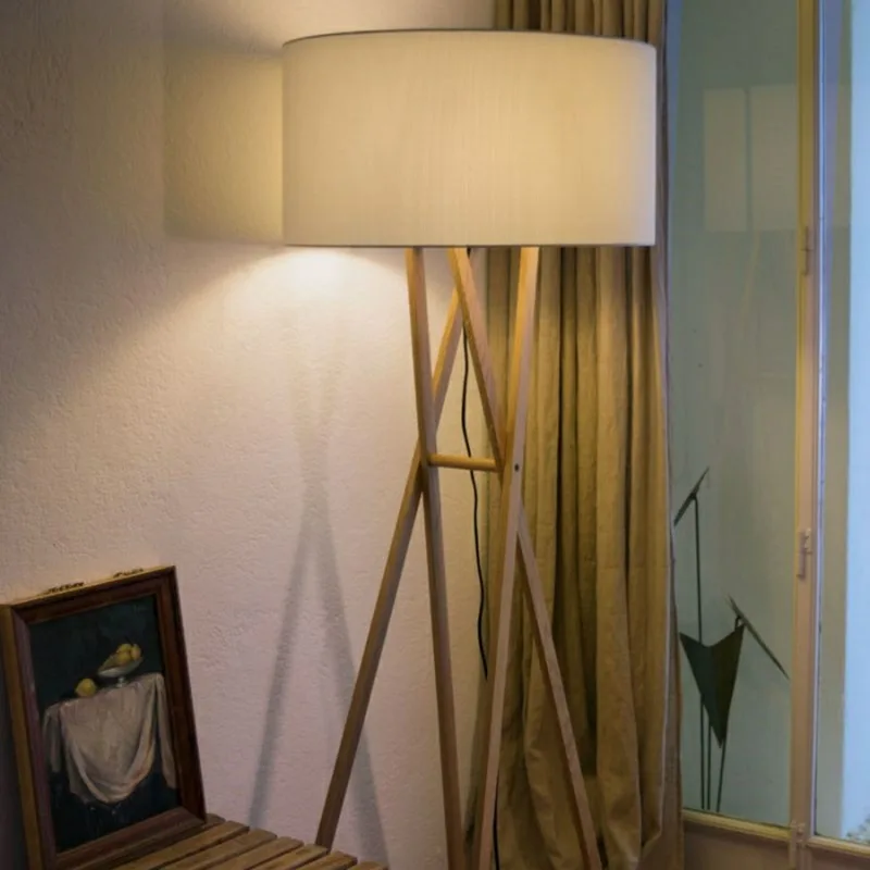 Cala P165 VloerLamp Wit Eiken - Marset - Woonkamer - Hout by Marset – product photo