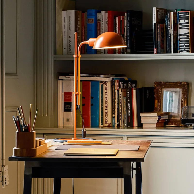 Funiculí tafellamp van Marset in Terracotta – productfoto
