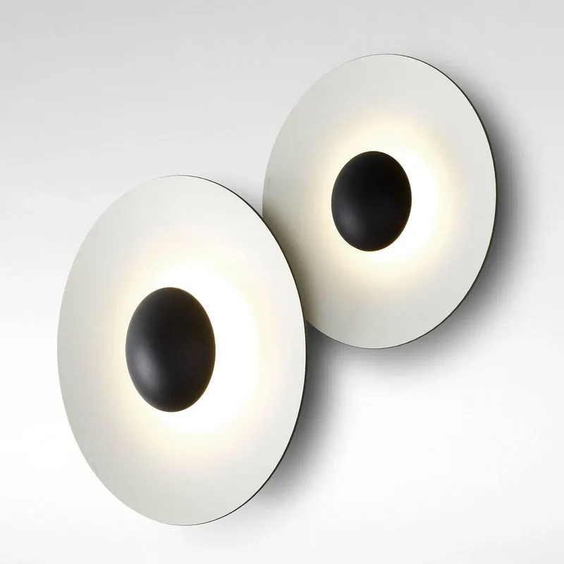 Ginger 32C LED wandlamp Ø32cm zwart/wit by Marset in Zwart, wit – product photo
