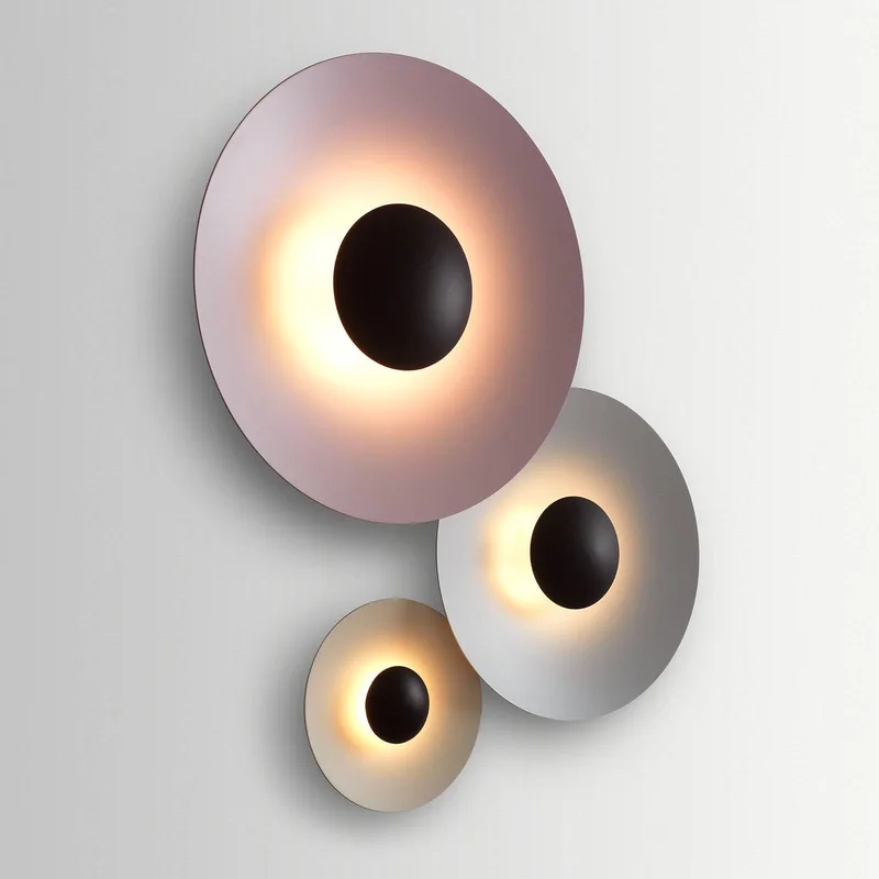 Ginger 42C LED wandlamp Ø42cm von Marset in Lila – Produktfoto
