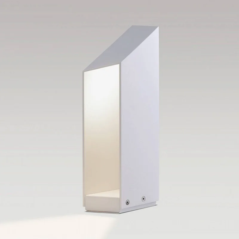 LED sokkellamp Domus, hoogte 37 cm, aluminium by Marset in Wit – product photo