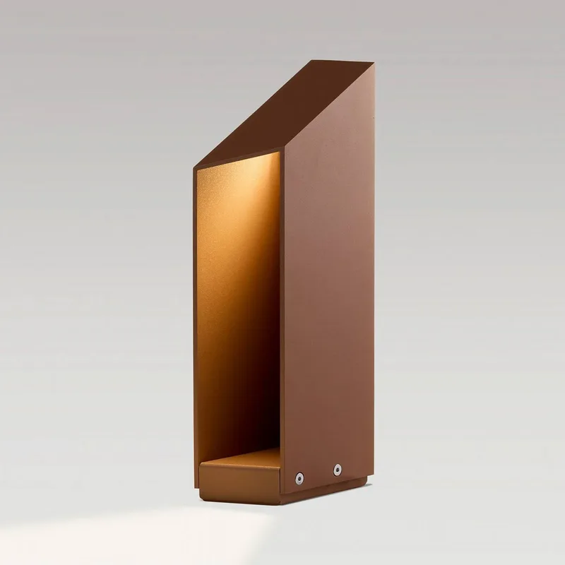 LED sokkellamp Domus hoogte 37 cm roestkleurig aluminium by Marset in Roest – product photo