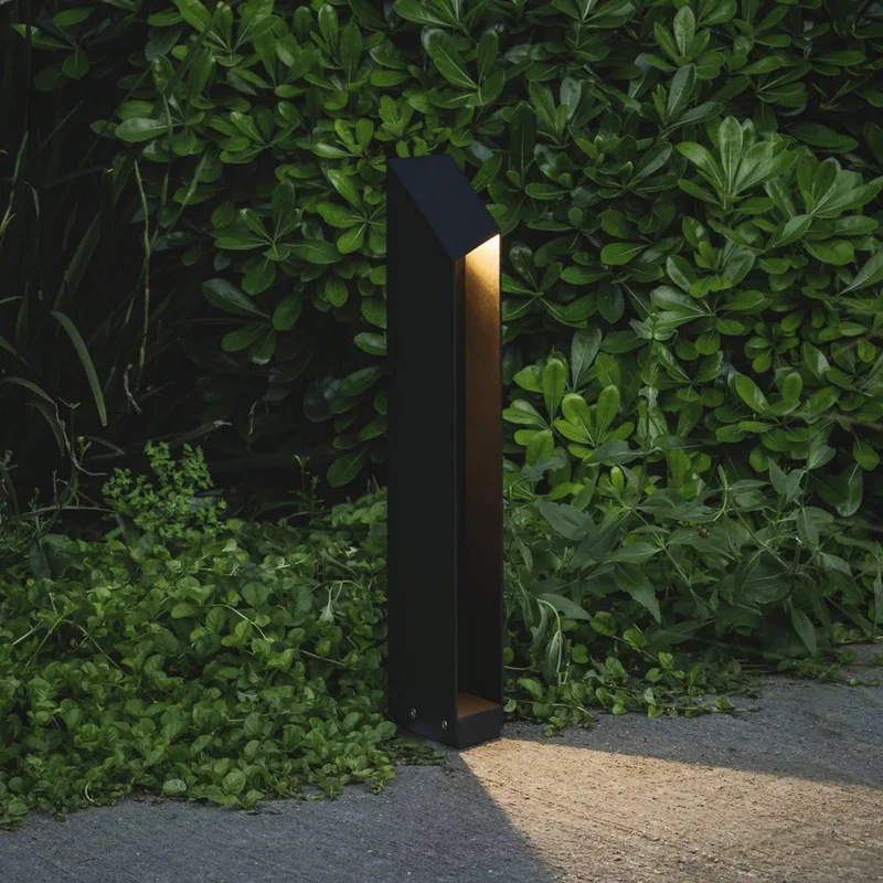 LED sokkellamp Domus, hoogte 55 cm, aluminium by Marset in Zwart – product photo