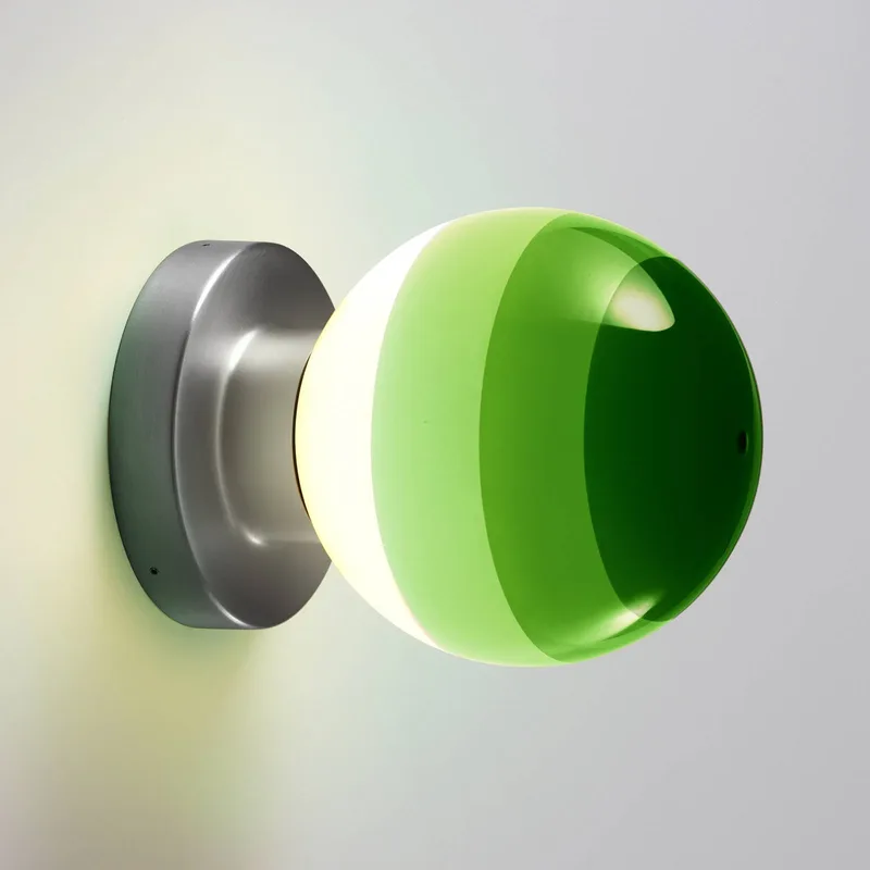 LED wandlamp Dipping Light A2, groen/grijs by Marset in Groen, grafiet – product photo