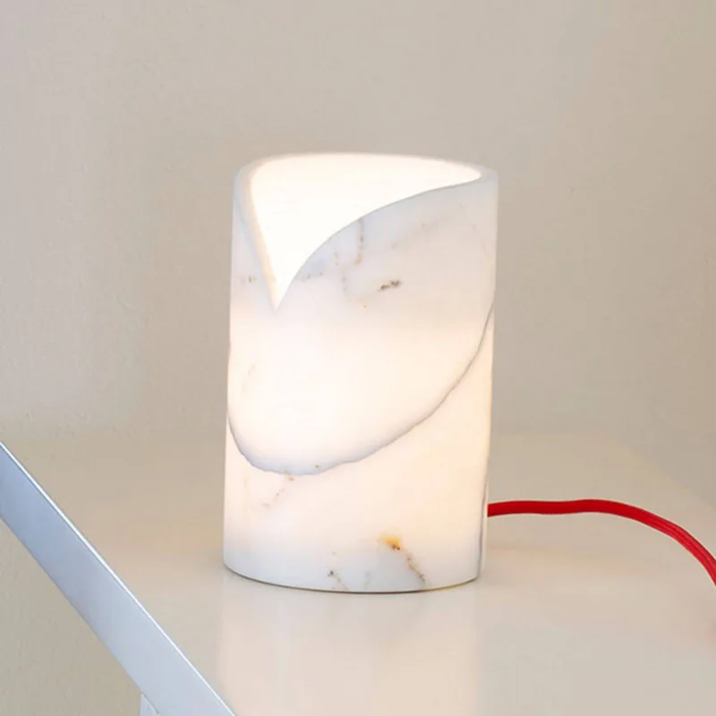 Colletto tafellamp, marmer licht de Martinelli Luce en Marmer wit – photo du produit