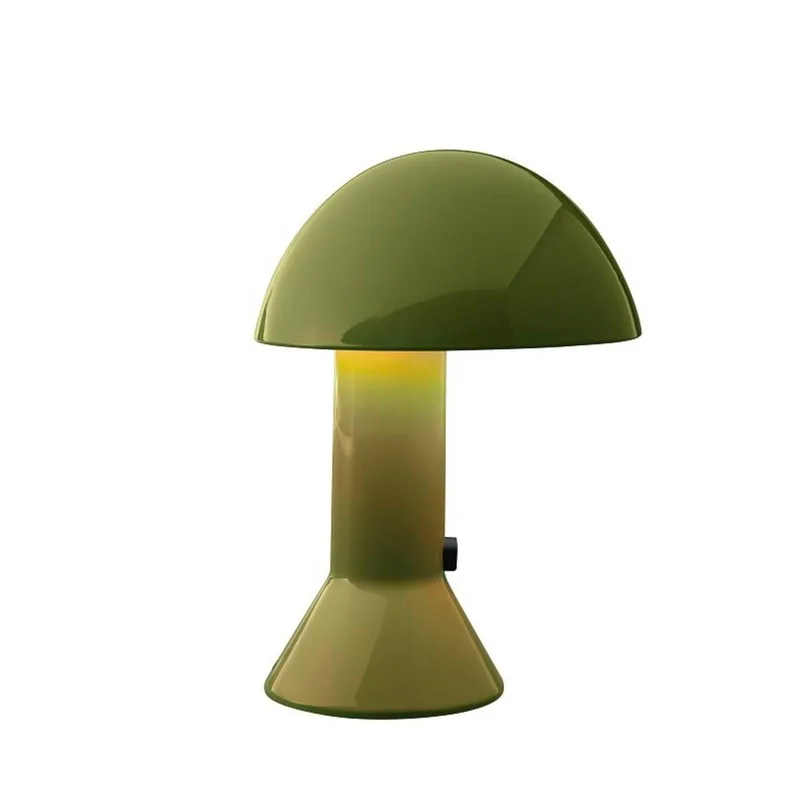 Elmetto - Tafellamp van Martinelli Luce in Groen – productfoto