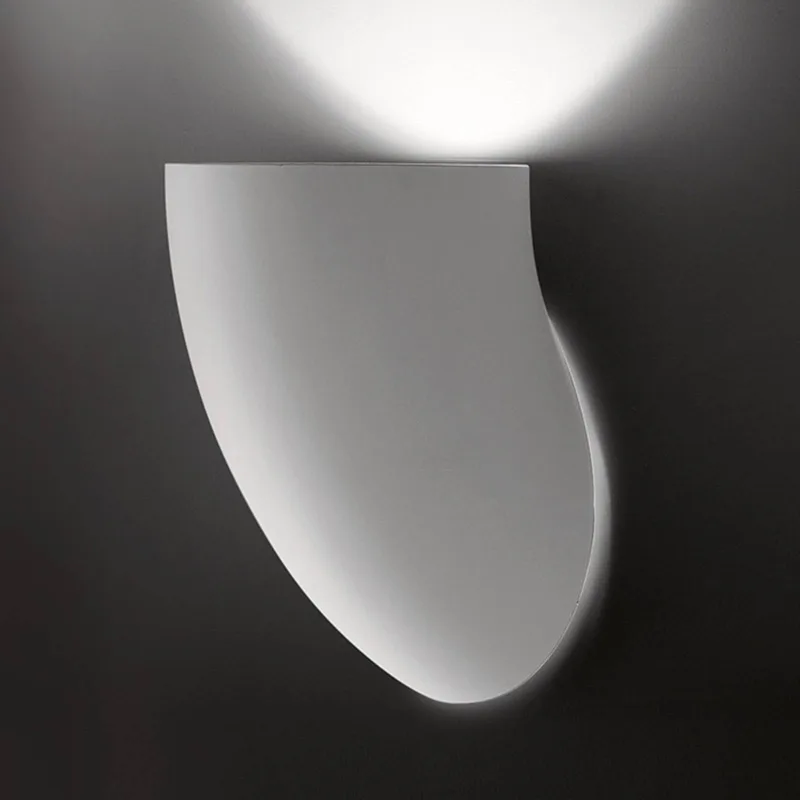 Gomito - wandlamp von Martinelli Luce in Weiß – Produktfoto