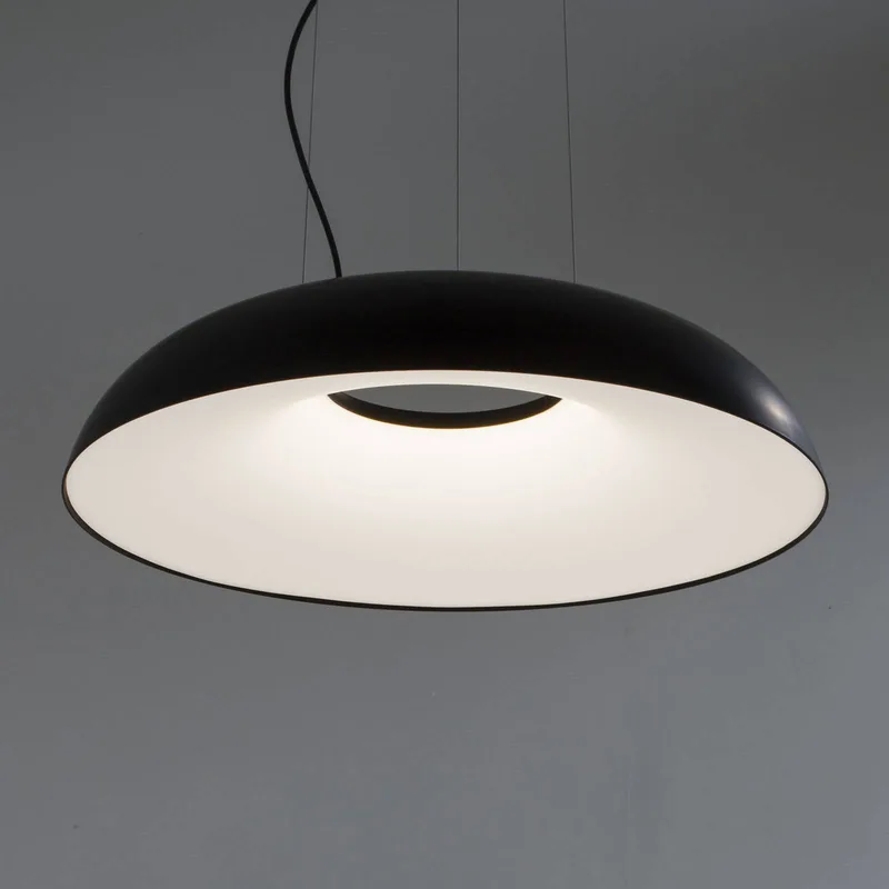 Maggiolone hanglamp 930 60cm zwart by Martinelli Luce in Black, Opaal – product photo