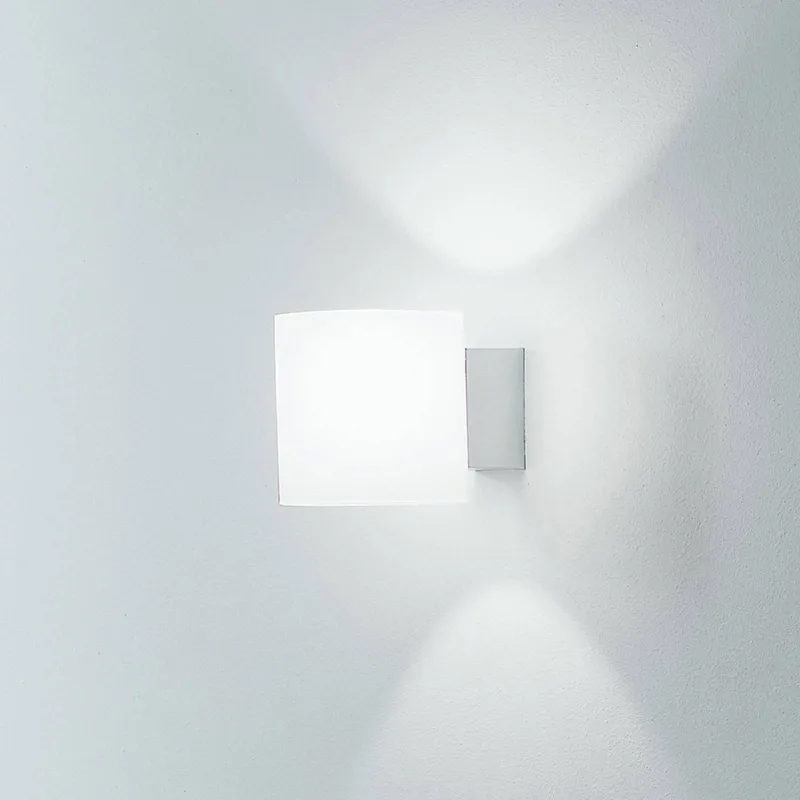 Tube wandlamp, glazen kap 10 cm fra Martinelli Luce i Hvid – produktbillede 2 af 5