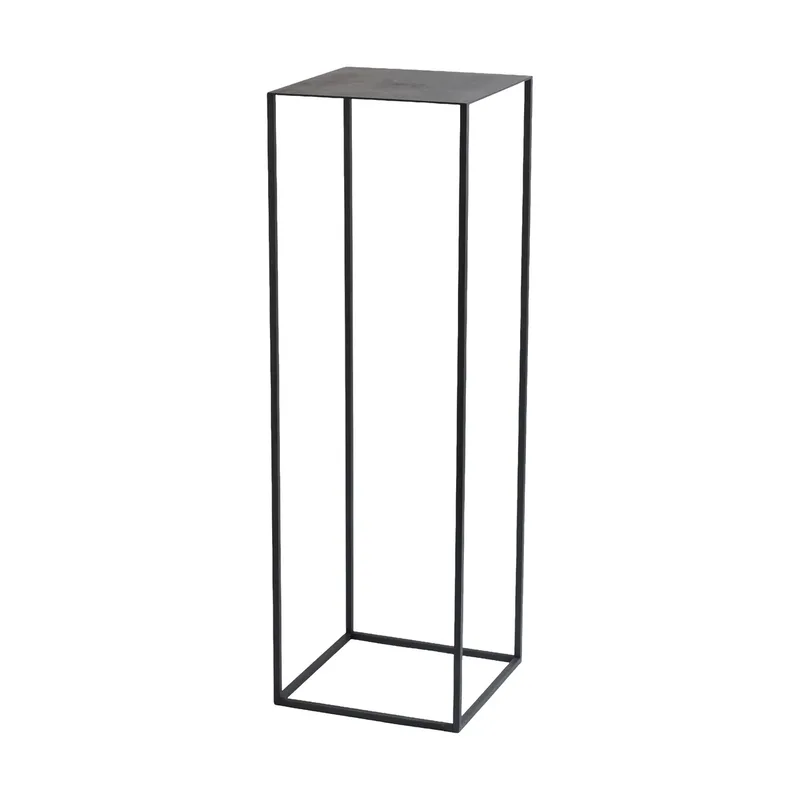 Cubic Podest Schwarz, 29x29x90 cm van Mette Ditmer – productfoto